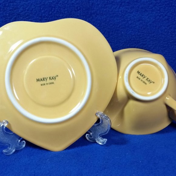 Vintage Mary Kay Yellow Heart Shaped Tea Cup and Saucer 1980's Consultant Gift - Picture 10 of 10